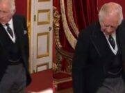 VIDEO: El rey Carlos III maltrata a la servidumbre real