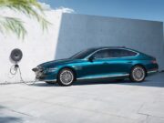 Electrified G80. Genesis entreabre la puerta de los eléctricos.