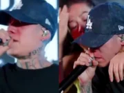 VIDEO: Santa Fe Klan llora en pleno concierto ¿por Maya Nazor? Esta canción lo derrumbó
