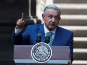 AMLO se Compromete a Combatir Tráfico de Fentanilo