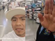 Walmart: Empleada persigue y acosa a cliente y sus hijos; acusan discriminación (VIDEO)