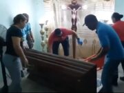 «Golpeaba la caja»: Abuelita DESPIERTA dentro de un ATAÚD tras 5 horas de VELORIO
