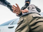 Un hombre es acusado en Canadá de suministrar químicos para el su1cidio de 14 personas