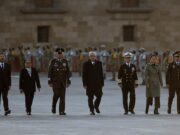 El presidente de México recuerda los destructivos sismos de 1985 y 2017