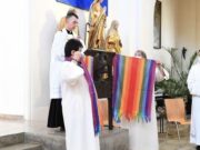El Vaticano avala que personas transgénero puedan ser bautizadas y fungir como testigos en matrimonios
