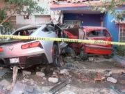 Mujer se Venga de su Exnovio y Estrella Su Auto Deportivo