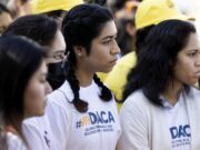 Beneficiarios de DACA encaran un 2024 de incertidumbre por el posible regreso de Trump