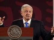 López Obrador dice que la carta del Mayo es parte de la campaña para vincularlo al narco