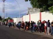 Cientos de migrantes usan el corredor emergente del Gobierno de México para llegar a EEUU