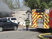 Dos personas heridas durante incendio de casas móviles en Cutlerville