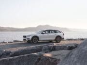 Volvo V90 Cross Country; cuando la elegancia y la practicidad viajan juntas.