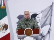 México no descarta espionaje aéreo de EE.UU. aunque no ha violado espacio aéreo nacional