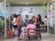 Migrantes en México trabajan en la informalidad tras dejar la meta de ir a EEUU por Trump
