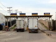 Transportistas de México: Aranceles de Trump han afectado a 200.000 tractocamiones