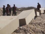 Fiscalía lleva a cabo en México la inhumación de 56 cuerpos no reclamados en Ciudad Juárez