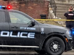Mujer de 82 años es víctima de homicidio en Wyoming; persona es detenida en Indiana