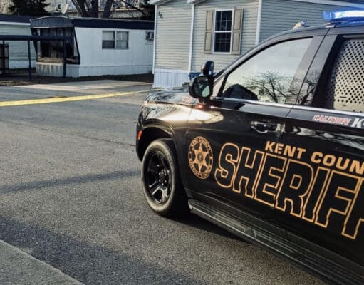 Peatón de 78 años muere tras ser atropellado por una minivan