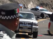 Al menos 11 muertos, dos de ellos menores, tras volcarse un autobús en el norte de México