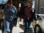 Inmigración ha trasladado «a menudo» a detenidos lejos de sus domicilios, según un informe