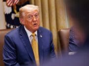 Trump demanda a California por permitir atletas transgénero en competencias femeninas
