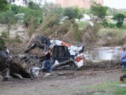 Ola de solidaria tras la tragedia: voluntarios ayudan en el corazón del desastre en Texas