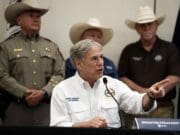 Texas aprueba una ley que restringe el uso de celulares en las escuelas públicas