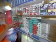 Industriales mexicanos advierten que alza de impuestos a tabaco impulsará mercado ilegal