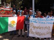 Migrantes en el sur de México alistan caravana para exigir regularización de documentos