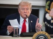Trump anuncia que Israel y Hamás firmaron la primera fase del plan de paz