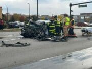Conductor queda atrapado en auto luego de aparatoso accidente