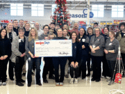 Meijer Standale dona $10,000 al Refugio de Animales del Condado de Kent