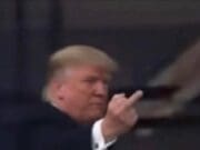 Incidente entre Trump y trabajador sindical genera polémica durante visita a planta de Ford en Michigan