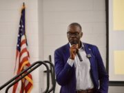 Garlin Gilchrist abandona contienda por la gubernatura y buscará la Secretaría de Estado de Michigan
