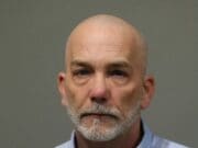 Arrestan a hombre acusado de abusar sexualmente de menores durante más de 20 años