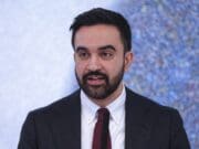 El alcalde de Nueva York crea una oficina para asuntos de la comunidad LGBTQIA+