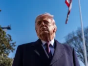 Trump afirma que la operación militar contra Irán va más rápida de lo previsto