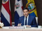 USA insta a Irak a proteger su embajada tras protestas violentas