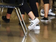 Tribunal permite a Texas exigir que las escuelas públicas exhiban los 10 mandamientos