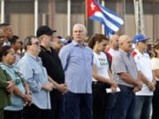 Díaz-Canel dice que los cubanos «morirían» por defender la isla de una invasión de EE.UU.