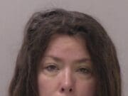 Mujer es acusada de asesinar a su pareja en Michigan