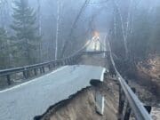 Túnel de un puente colapsa en carretera de Michigan
