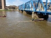 Continúa la búsqueda de persona desaparecida en el río Grand River