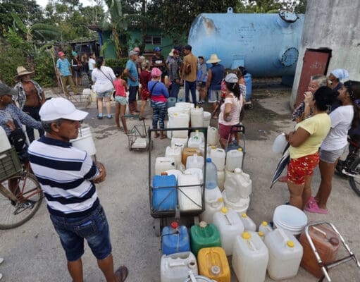 Cuba recibe nueva donación de EEUU para damnificados del huracán Melissa