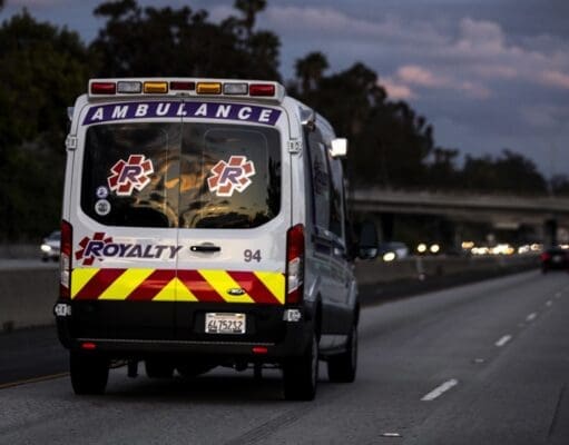 Dos muertos y más de 30 heridos tras fuga química en planta de West Virginia (EEUU)