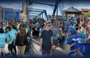 Miles de personas reunidas en Grand Rapids por el Autismo en una caminata masiva e inclusiva