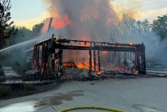 Incendio consume vivienda en Plainfield Township; varias corporaciones apoyaron en la emergencia