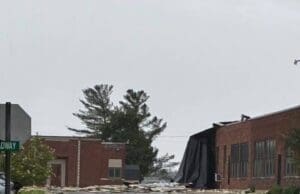 Fuertes tormentas dañan centro de educación infantil en Michigan, alumnos y personal resultan ilesos