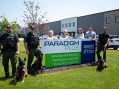 Donación local equipa con chalecos protectores a la unidad K9 del Condado de Ottawa