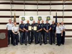 Reconocen a equipo de la Policía Estatal de Michigan por apoyo a la Guardia Costera durante temporada de hielo