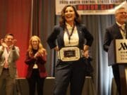Gretchen Whitmer participa en conferencia de ingenieros de operación en Michigan